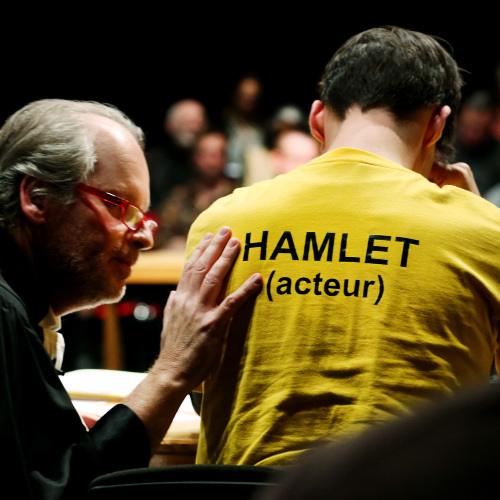 Please, continue (Hamlet) / Yan Duyvendak