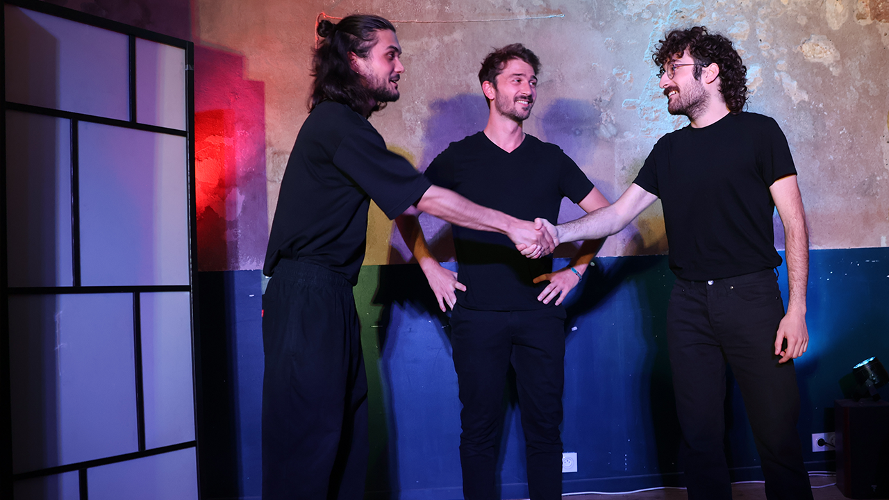 Spectacle Improvidence