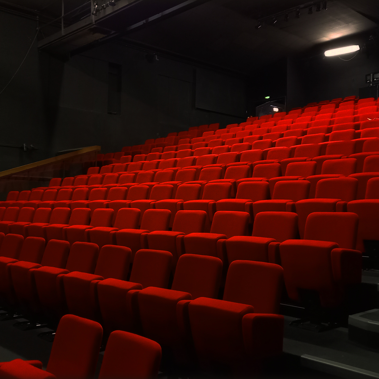 Visite tactile du Théâtre